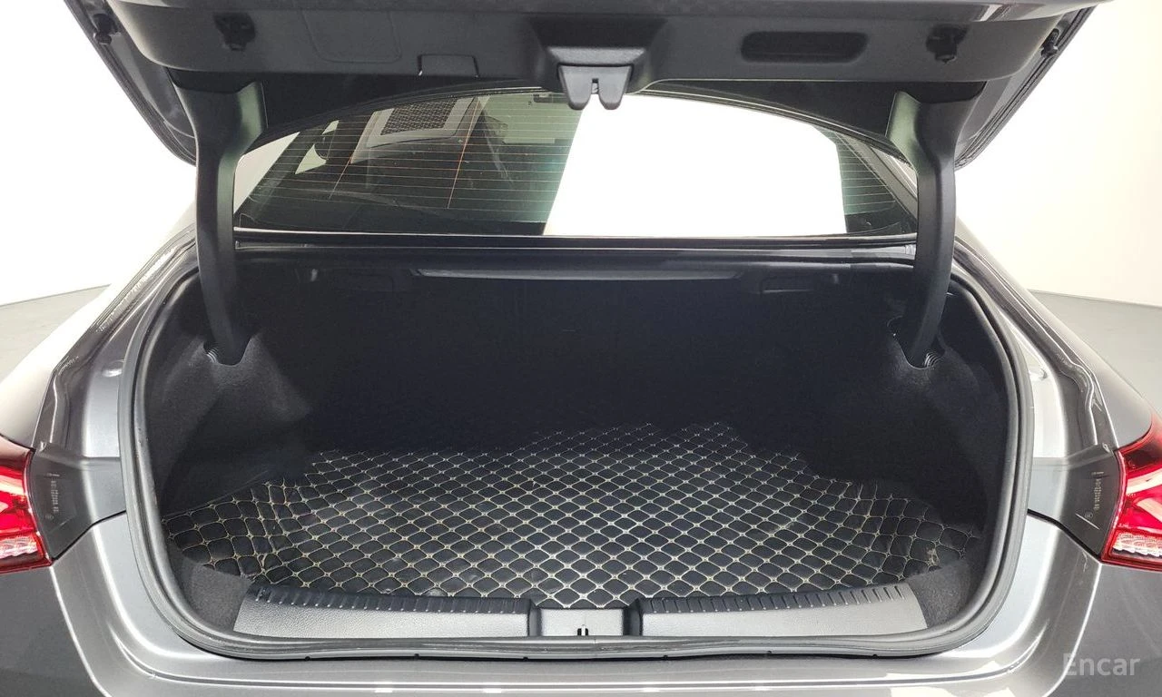 Mercedes-Benz CLA 45 AMG S* 4MATIC+ * ПОДГРЕВ* , снимка 15 - Автомобили и джипове - 54928933