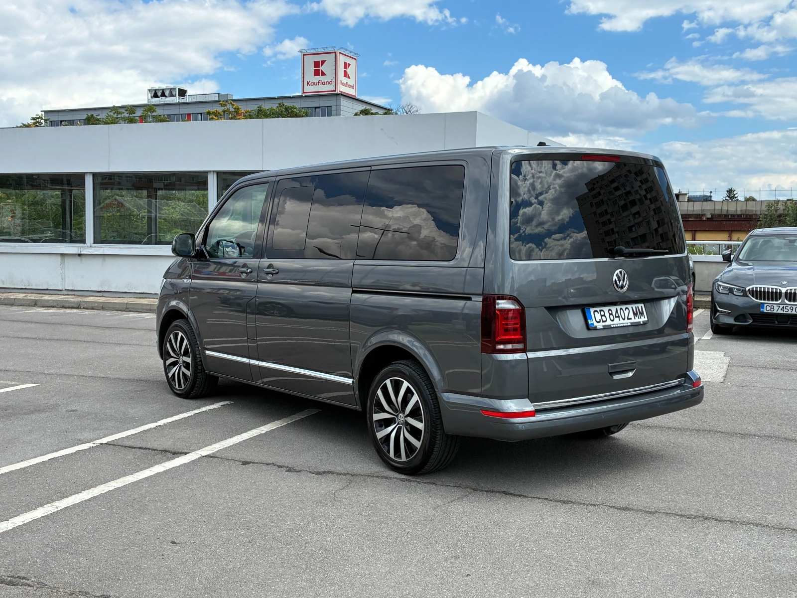 VW Multivan 2.0 TDI Business , снимка 7 - Автомобили и джипове - 55432981