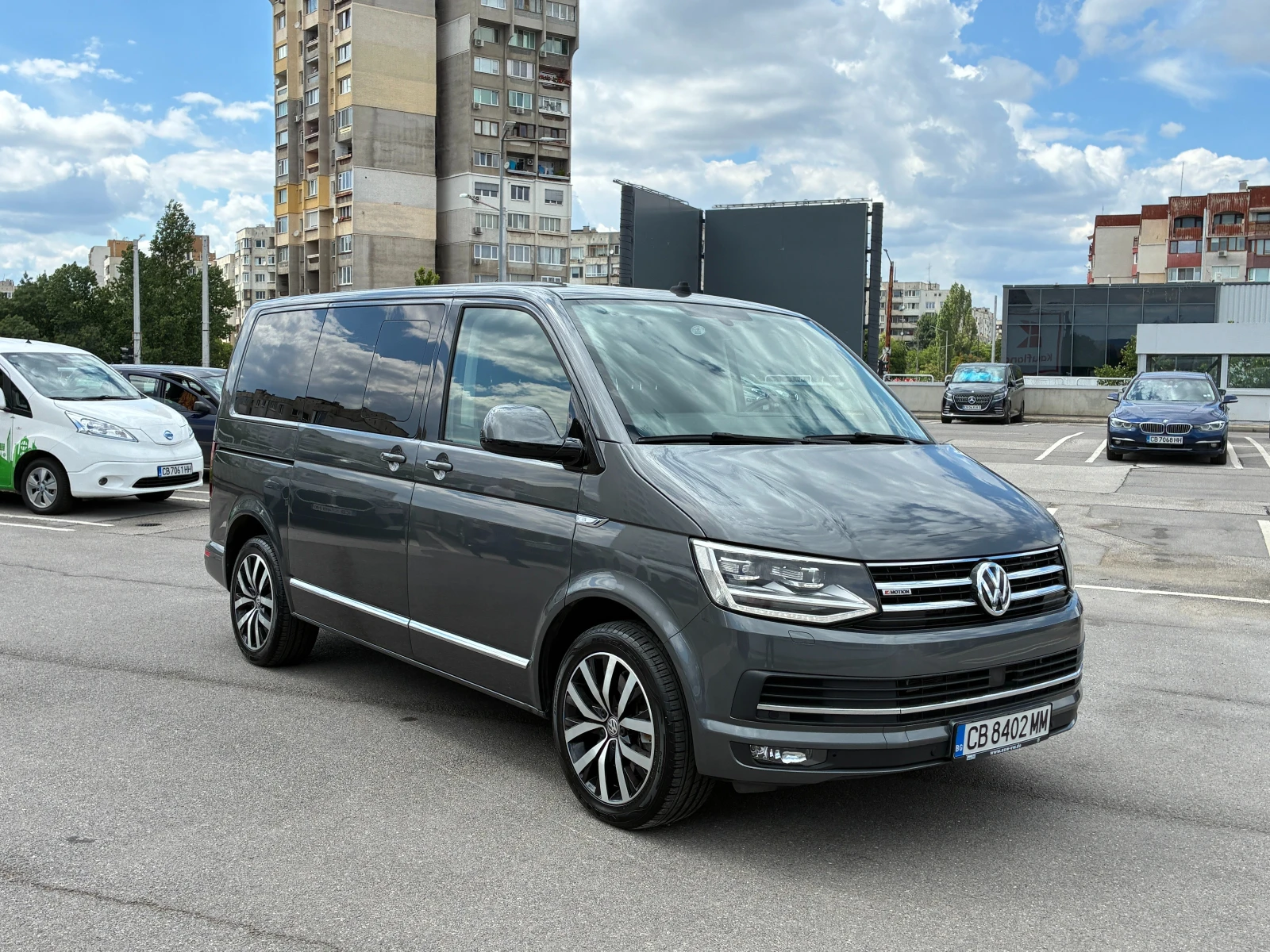 VW Multivan 2.0 TDI Business , снимка 2 - Автомобили и джипове - 55432981