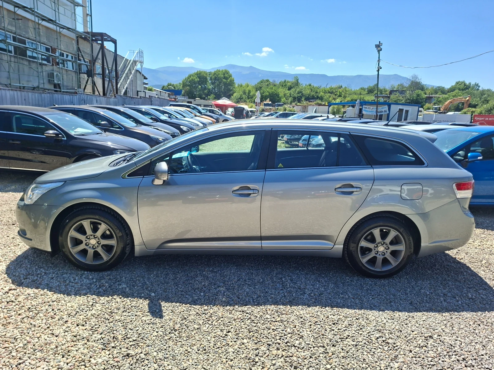 Toyota Avensis КАТО НОВА, FACELIFT, НАВИГАЦИЯ, КАМЕРА, EDITION., снимка 8 - Автомобили и джипове - 55482174