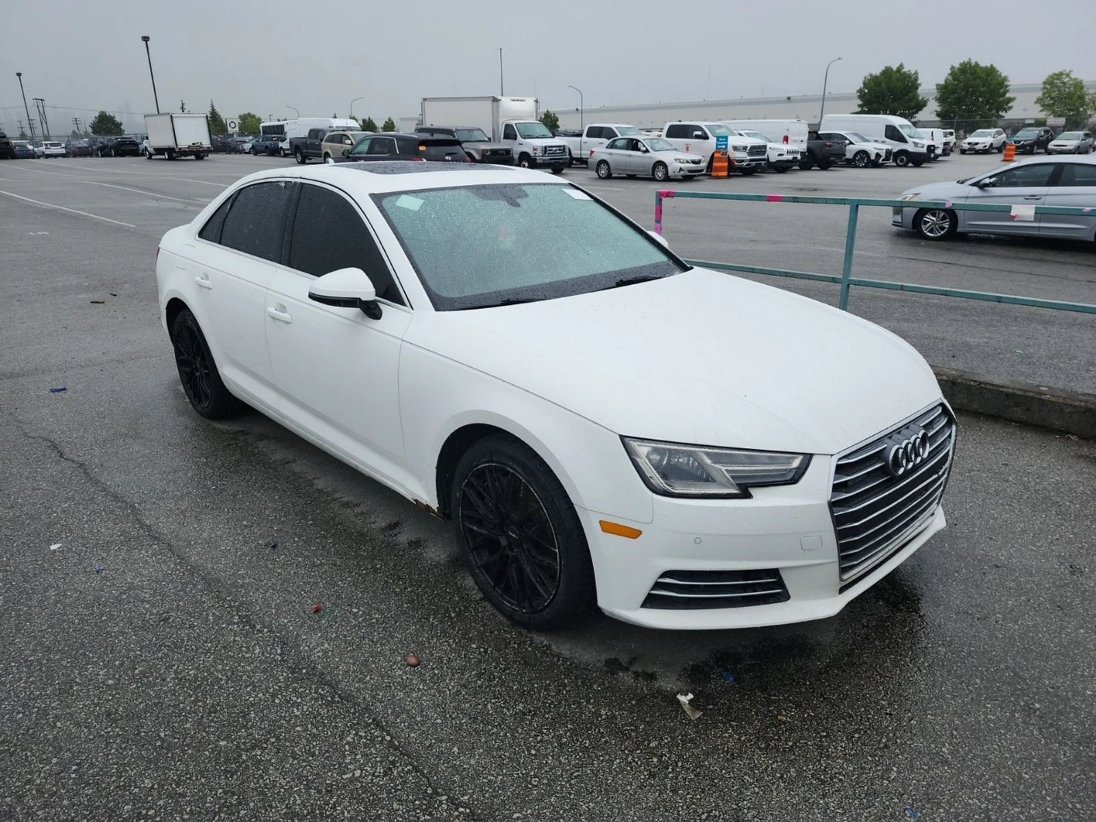 Audi A4 Progressiv * Pano * АвтоКредит * (ЦЕНА ДО БГ), снимка 2 - Автомобили и джипове - 55514768