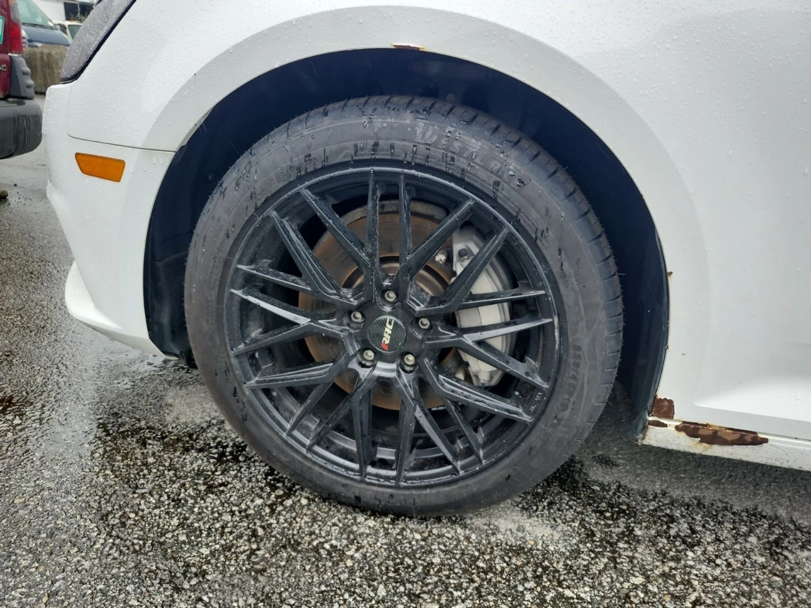 Audi A4 Progressiv * Pano * АвтоКредит * (ЦЕНА ДО БГ), снимка 5 - Автомобили и джипове - 55514768