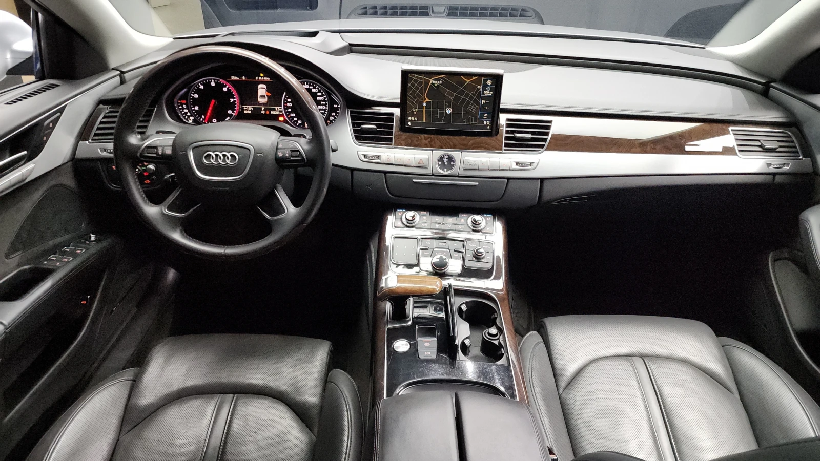Audi A8 L' 4.0T ' MATRIX ' DISTRONIC ' TV , снимка 7 - Автомобили и джипове - 55901928