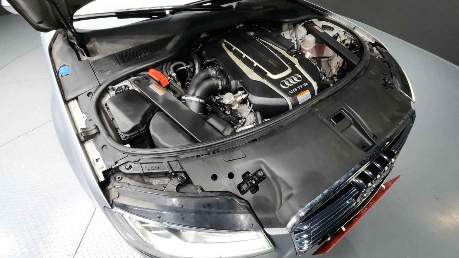 Audi A8 L' 4.0T ' MATRIX ' DISTRONIC ' TV , снимка 6 - Автомобили и джипове - 55901928