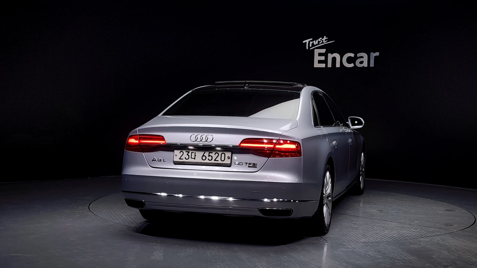 Audi A8 L' 4.0T ' MATRIX ' DISTRONIC ' TV , снимка 4 - Автомобили и джипове - 55901928