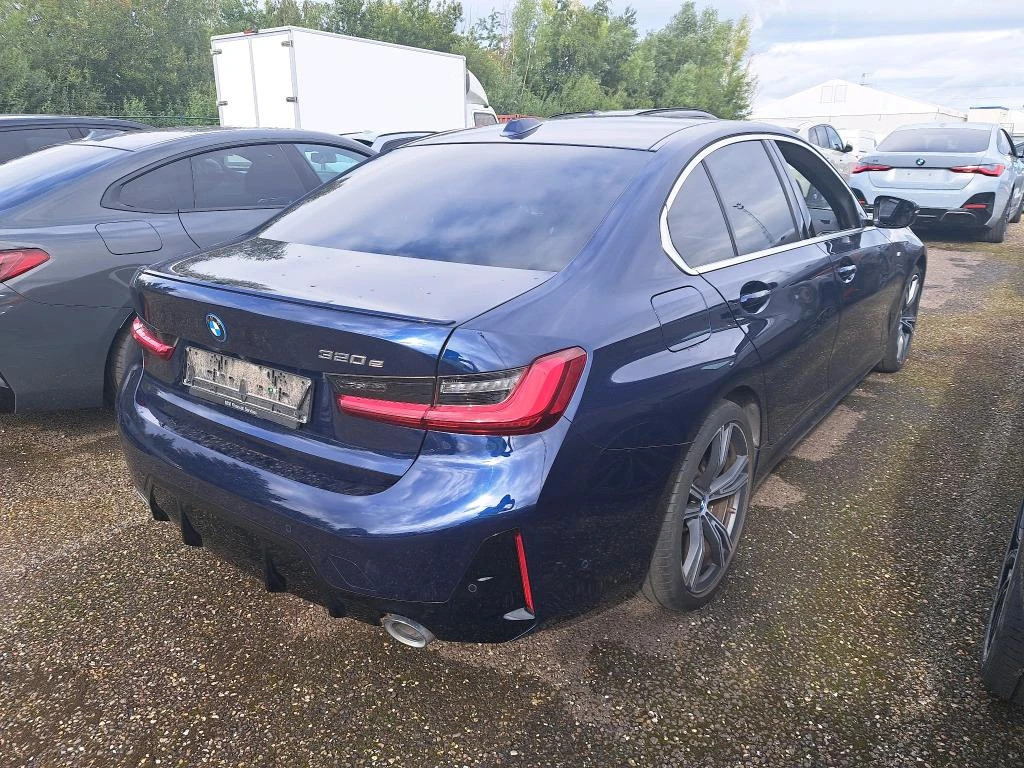 BMW 320 Leather LED Navi Camera HeadUP | Mobile.bg � ����������� 3