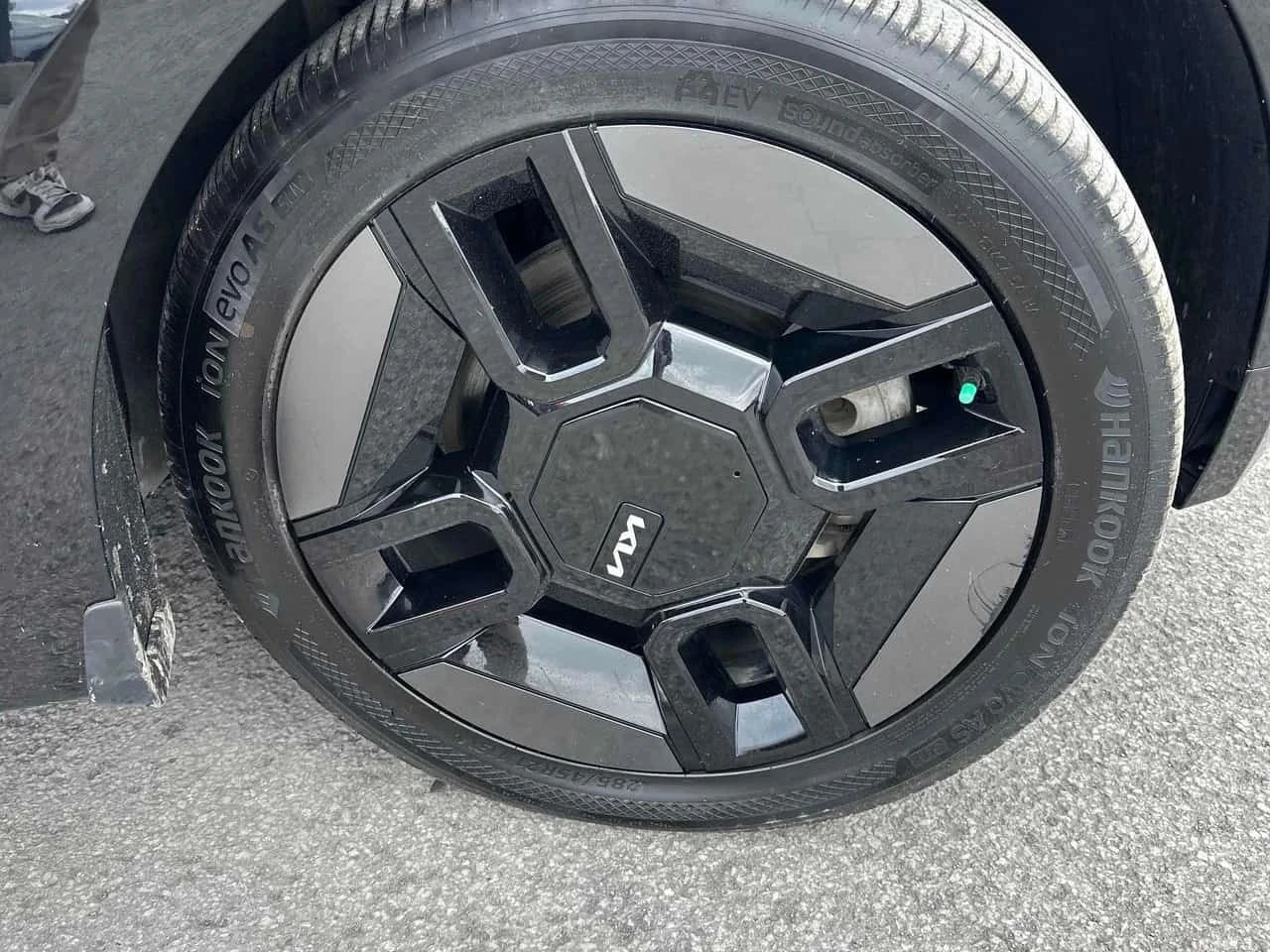 Kia EV9, снимка 7 - Автомобили и джипове - 56724202