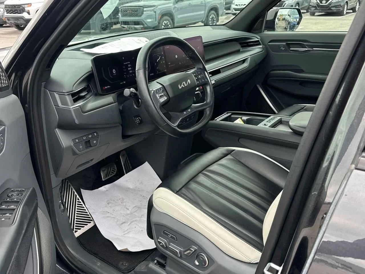 Kia EV9, снимка 5 - Автомобили и джипове - 56724202