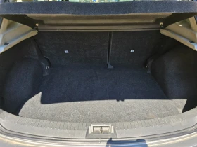 Nissan Qashqai 4x4/ПАНОРАМА/ПОДГРЯВАНЕ/KEYLESS, снимка 14
