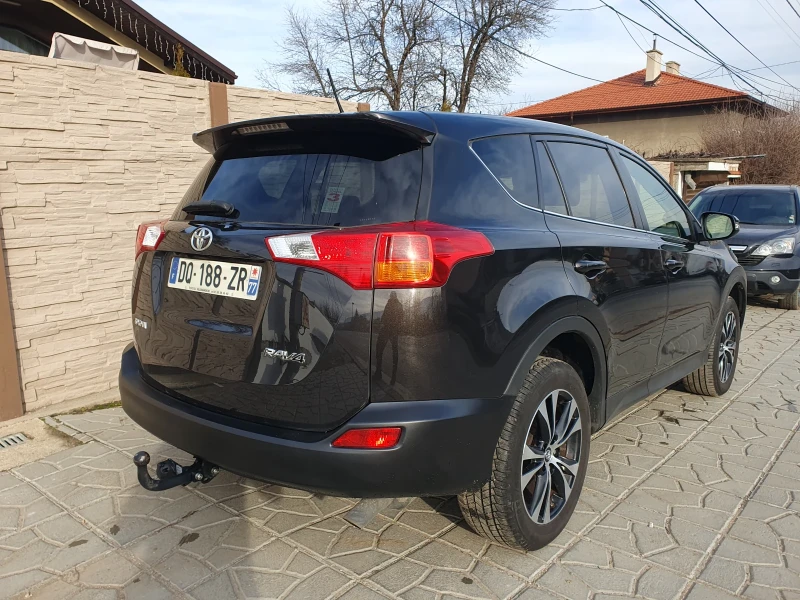 Toyota Rav4 2.0 D-4D, снимка 5 - Автомобили и джипове - 48435153