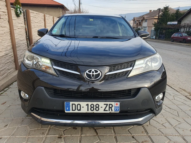 Toyota Rav4 2.0 D-4D, снимка 3 - Автомобили и джипове - 48435153