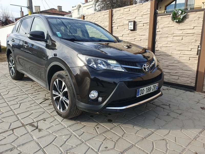 Toyota Rav4 2.0 D-4D, снимка 2 - Автомобили и джипове - 48435153