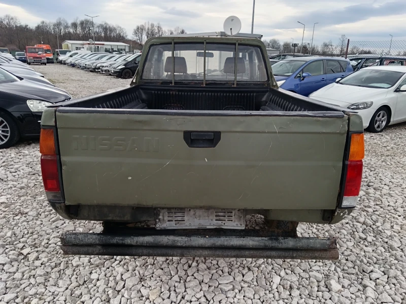 Nissan Navara, снимка 5 - Автомобили и джипове - 48536444