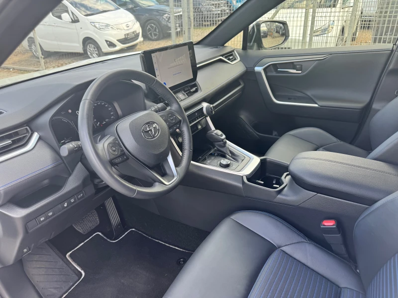 Toyota Rav4, снимка 10 - Автомобили и джипове - 51064816