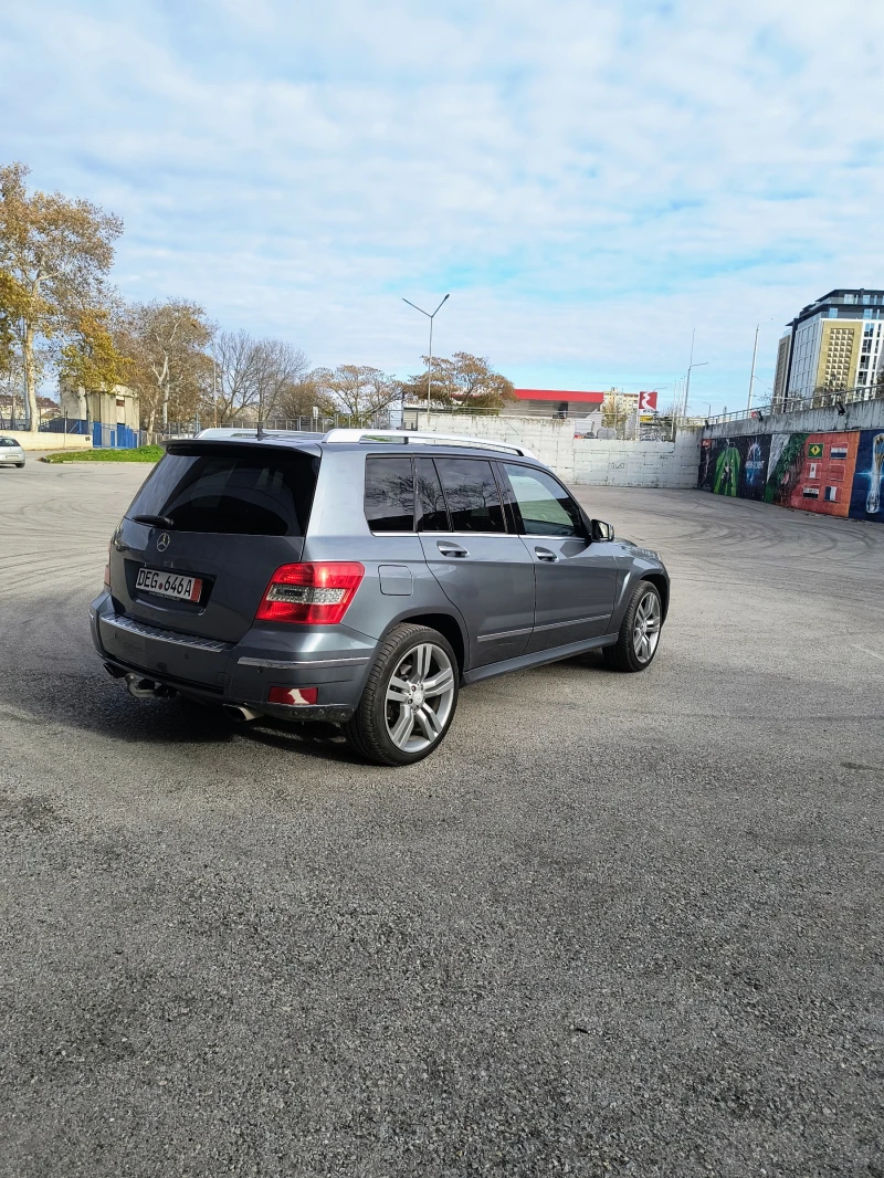 Mercedes-Benz GLK 250-204к.с. Панорама Кеуless go Памет Безключово, снимка 4 - Автомобили и джипове - 52640395