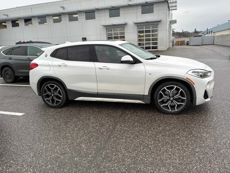 BMW X2 * 28i* CARFAX * БЕЗ ПЪРВОНАЧАЛНА ВНОСКА, снимка 4 - Автомобили и джипове - 52791671