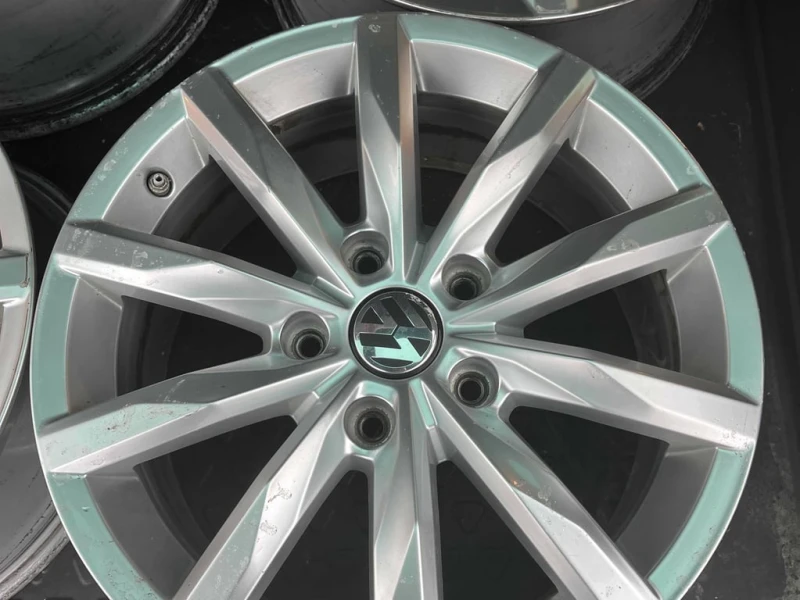 VW Touareg * 4dr V6 * CARFAX * ЦЕНА ДО БГ, снимка 13 - Автомобили и джипове - 53020340