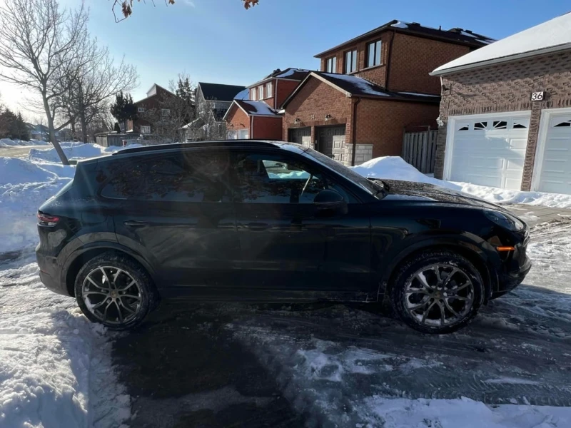 Porsche Cayenne * AWD * CARFAX * ЦЕНА ДО БГ, снимка 3 - Автомобили и джипове - 53163491