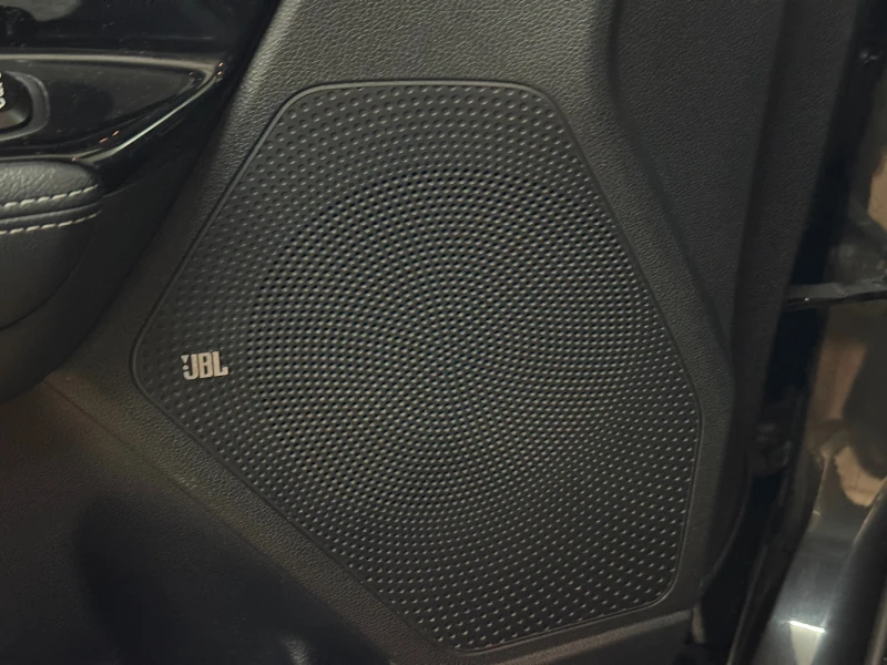 Kia Niro 64kWh 100% SOH, снимка 7 - Автомобили и джипове - 53245005