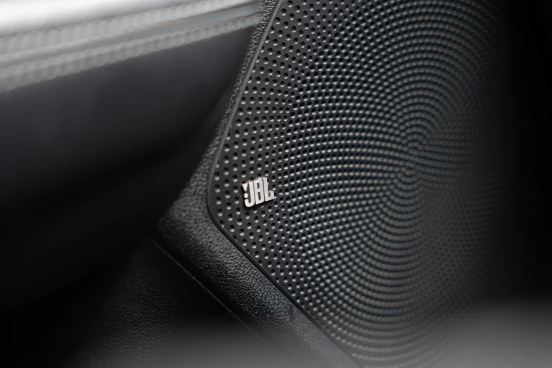 Kia Niro 64kWh SOH100% Executive Line, снимка 9 - Автомобили и джипове - 53245005