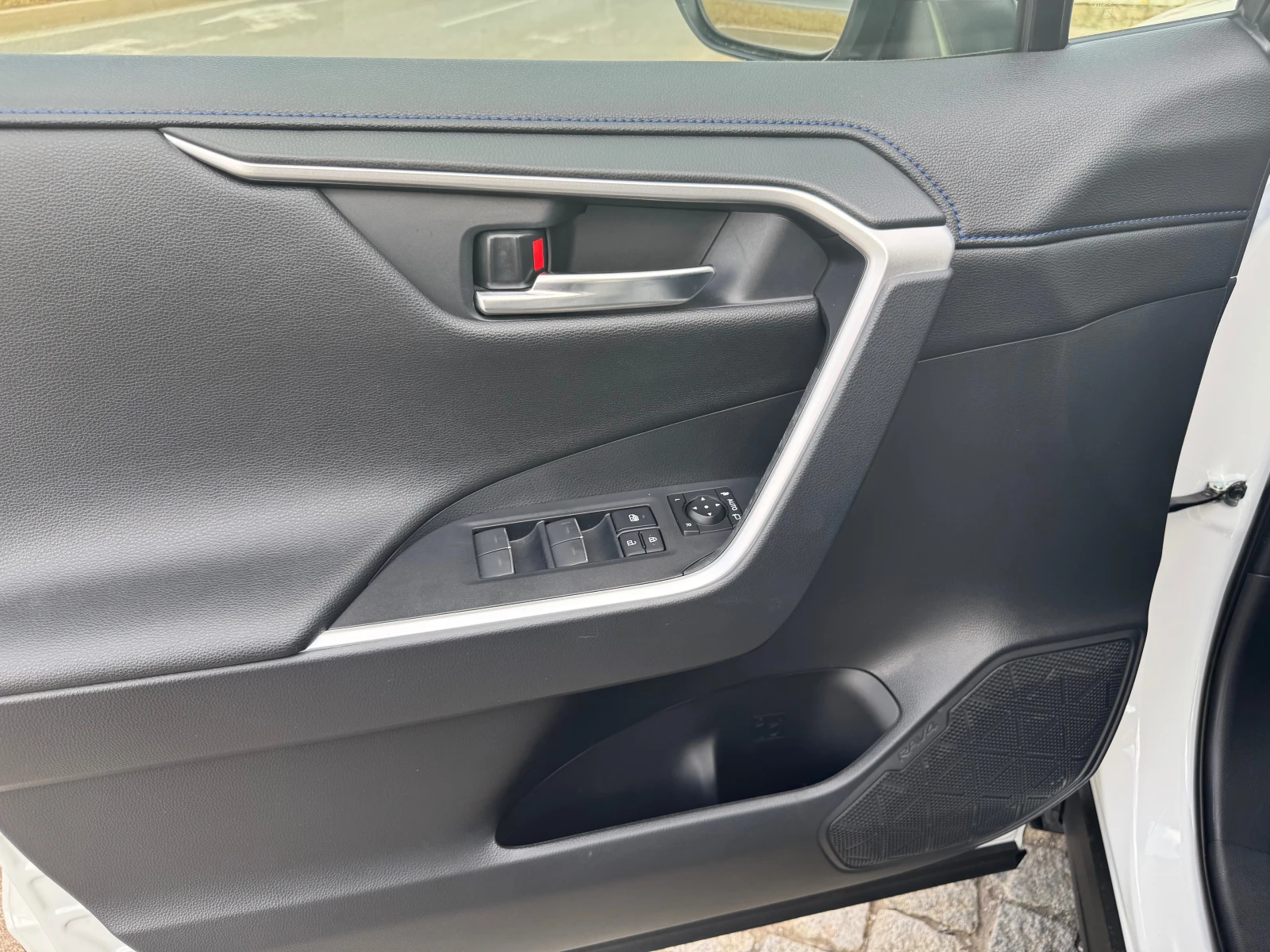 Toyota Rav4 | Mobile.bg   11