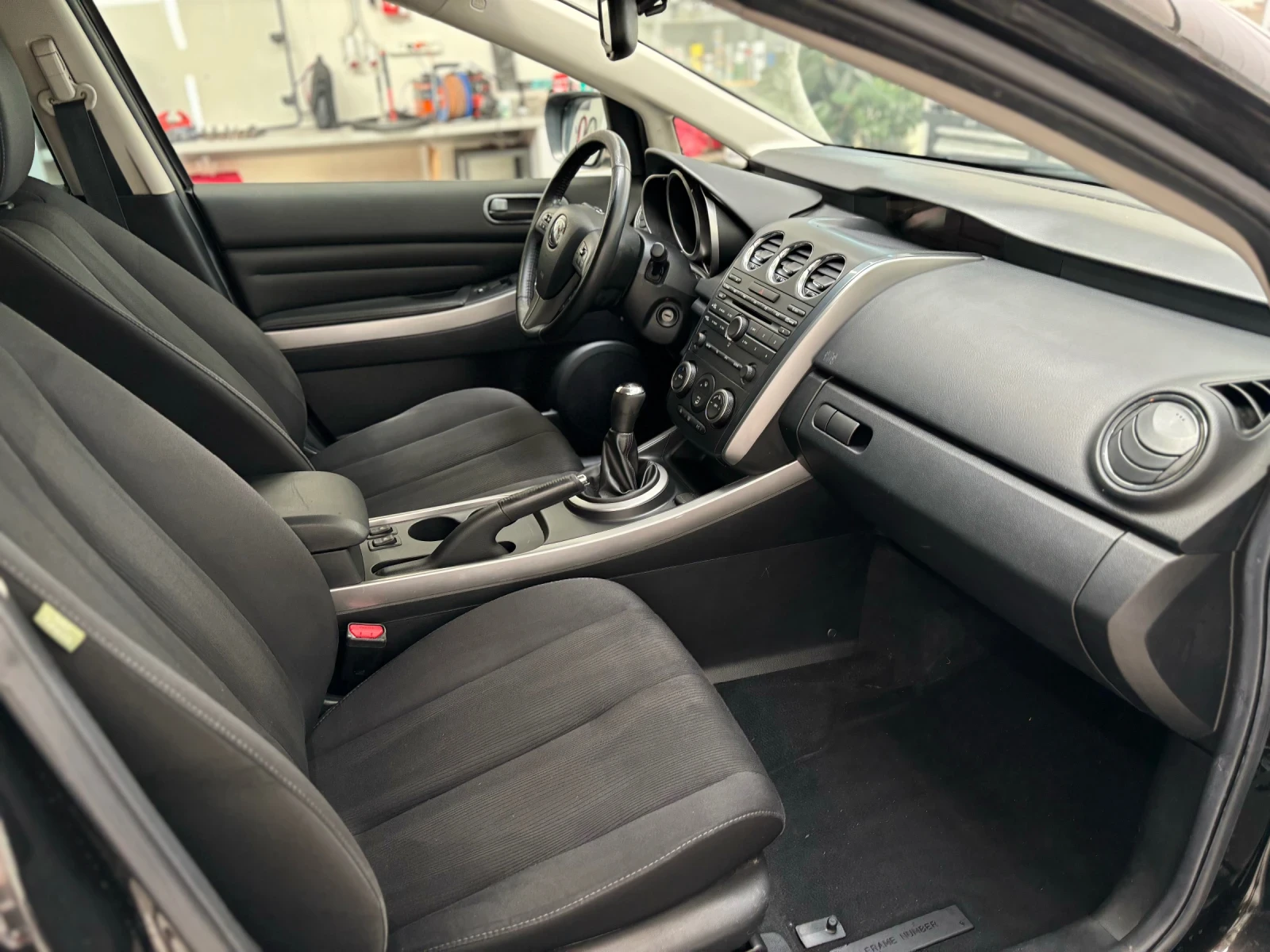 Mazda CX-7 2.2D - изображение 9
