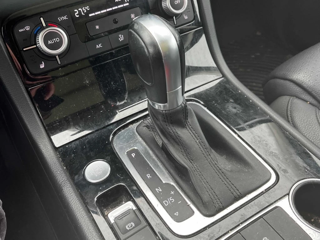 VW Touareg * 4dr V6 * CARFAX * ���� �� �� | Mobile.bg � ����������� 9