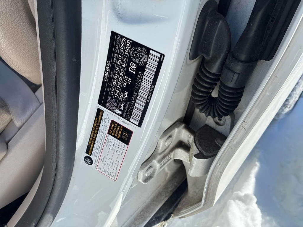 Mercedes-Benz GLC * ПАНОРАМА * 360 * ПРЕДСТАВИТЕЛСТВО НА MERCEDES - изображение 10