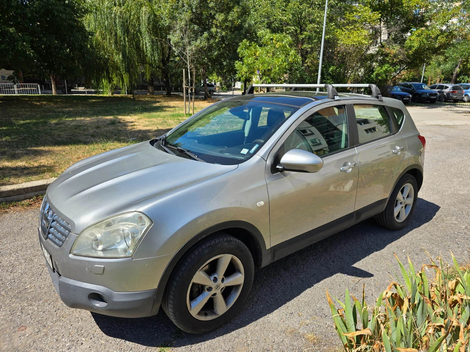 Nissan Qashqai 4x4/��������/����������/KEYLESS | Mobile.bg � ����������� 10
