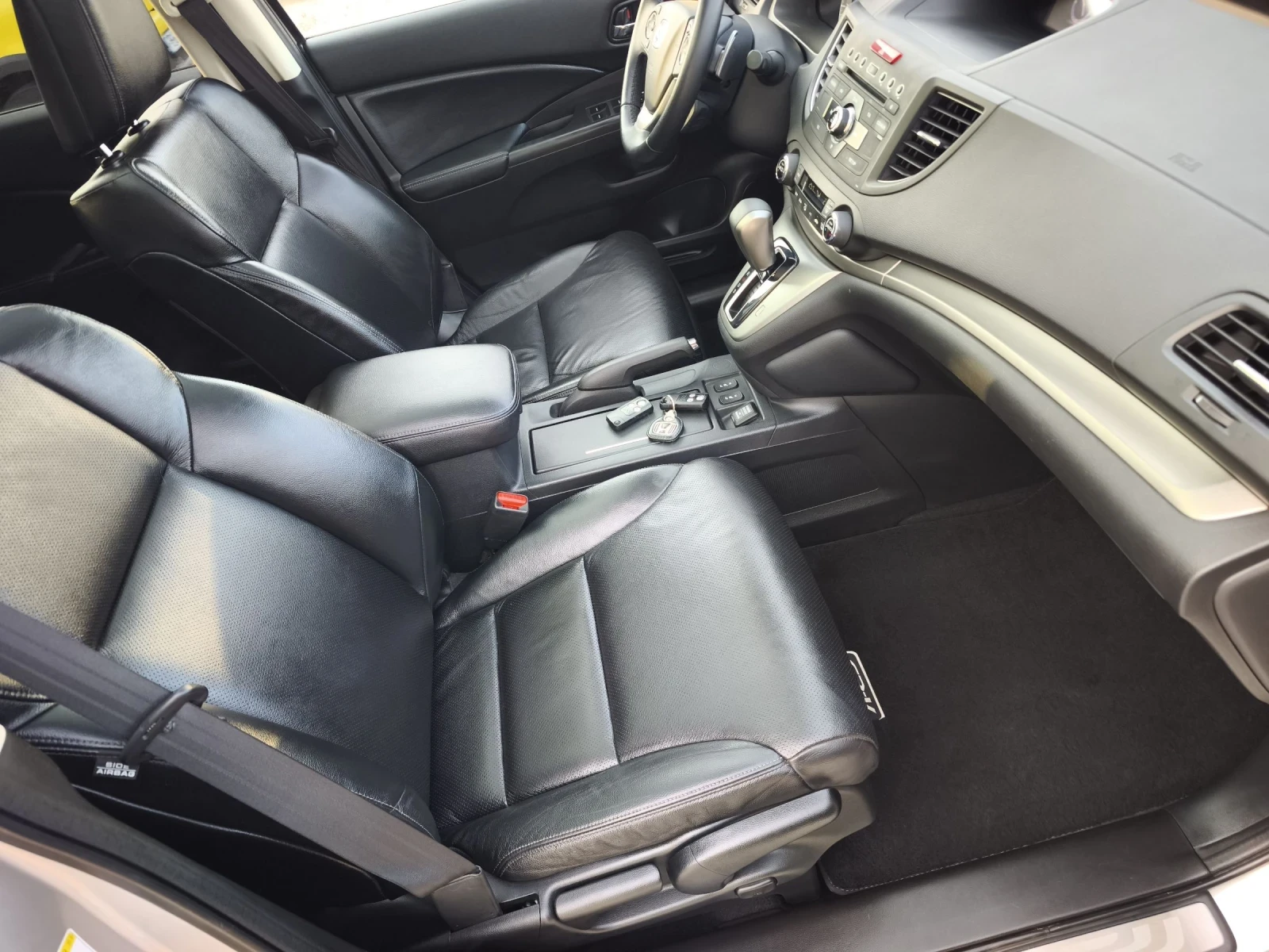 Honda Cr-v 2.2d 4x4 EXCLUSIVE FULL SERVICE IN HONDA NEW !!! - изображение 10