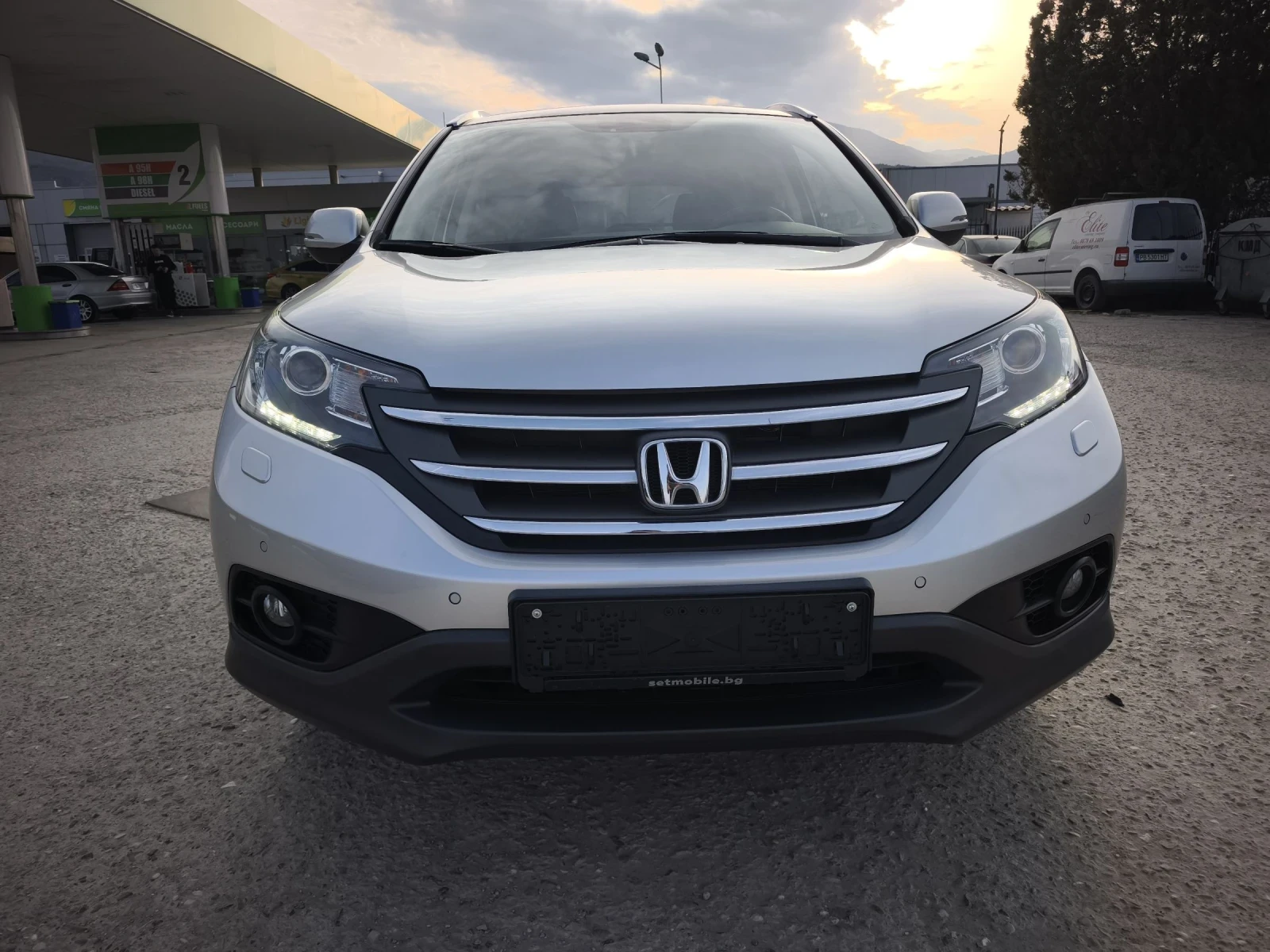 Honda Cr-v 2.2d 4x4 EXCLUSIVE FULL SERVICE IN HONDA NEW !!! - изображение 2