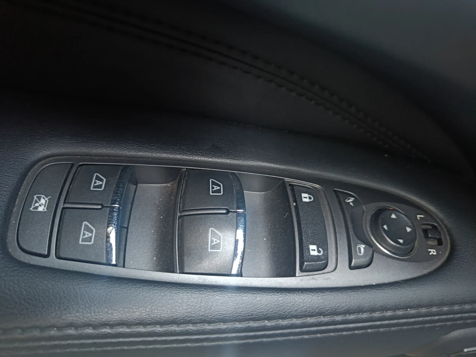 Infiniti QX60 Jx35 , снимка 14 - Автомобили и джипове - 53991002