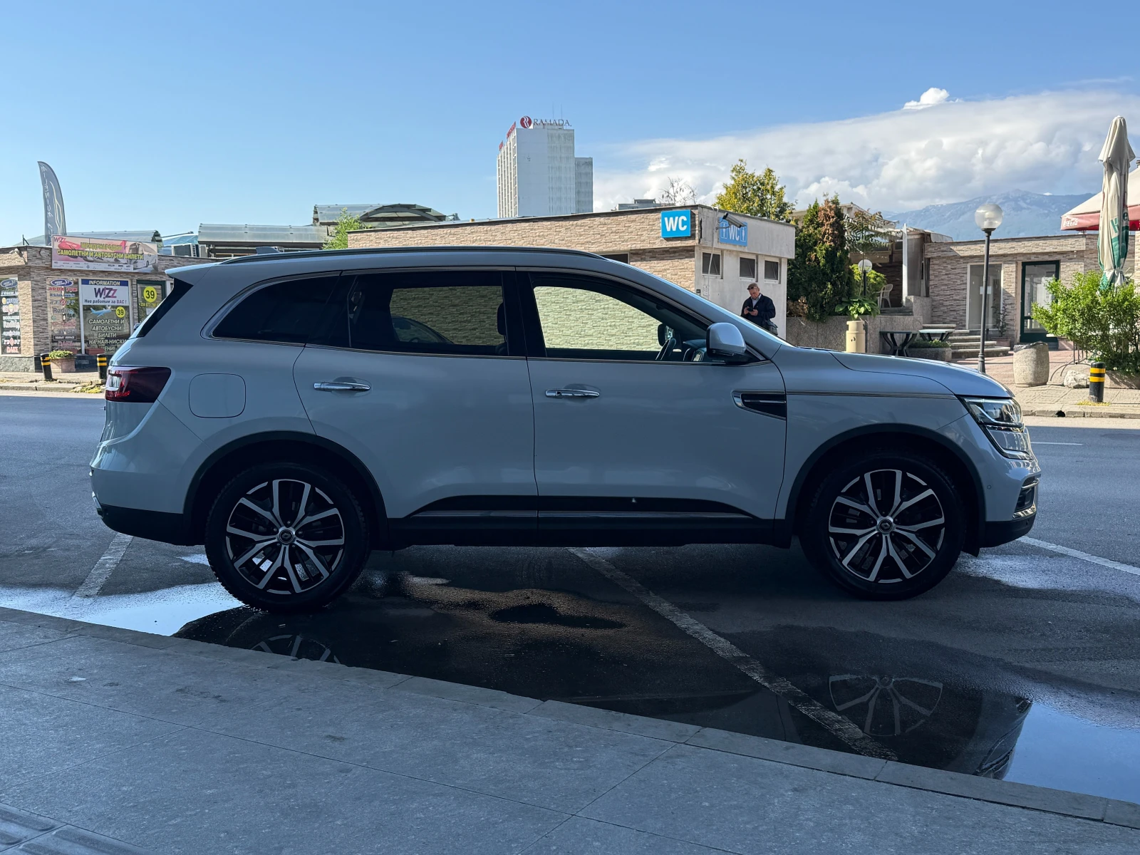 Renault Koleos 6 МЕСЕЦА ГАРАНЦИЯ/2.0DCI 4x4 190кс. От България, снимка 6 - Автомобили и джипове - 54680391