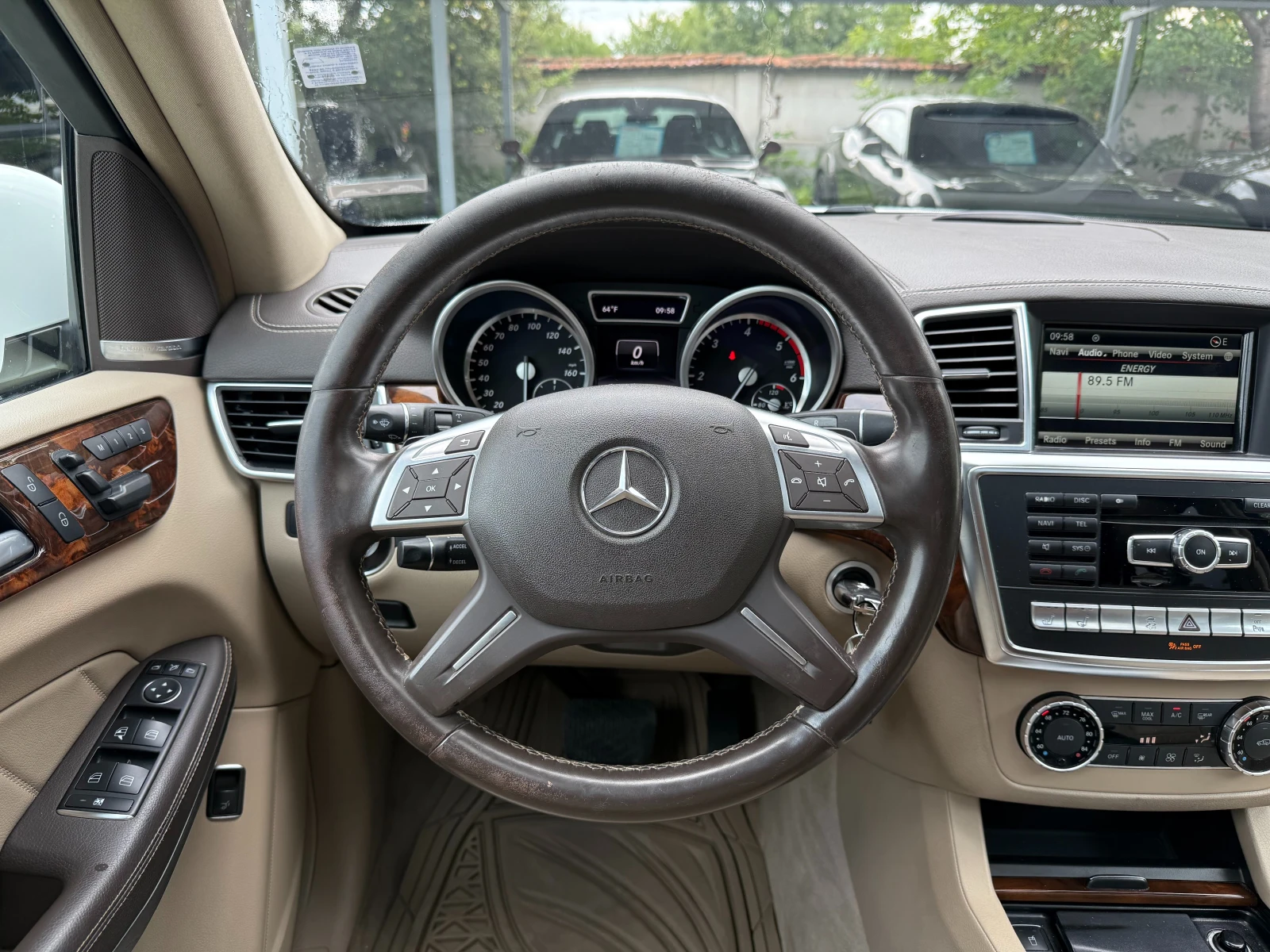 Mercedes-Benz GL 350 AMG-PACKAGE, BLUETEC, FULL SERVICE HISTORY, снимка 12 - Автомобили и джипове - 55407163