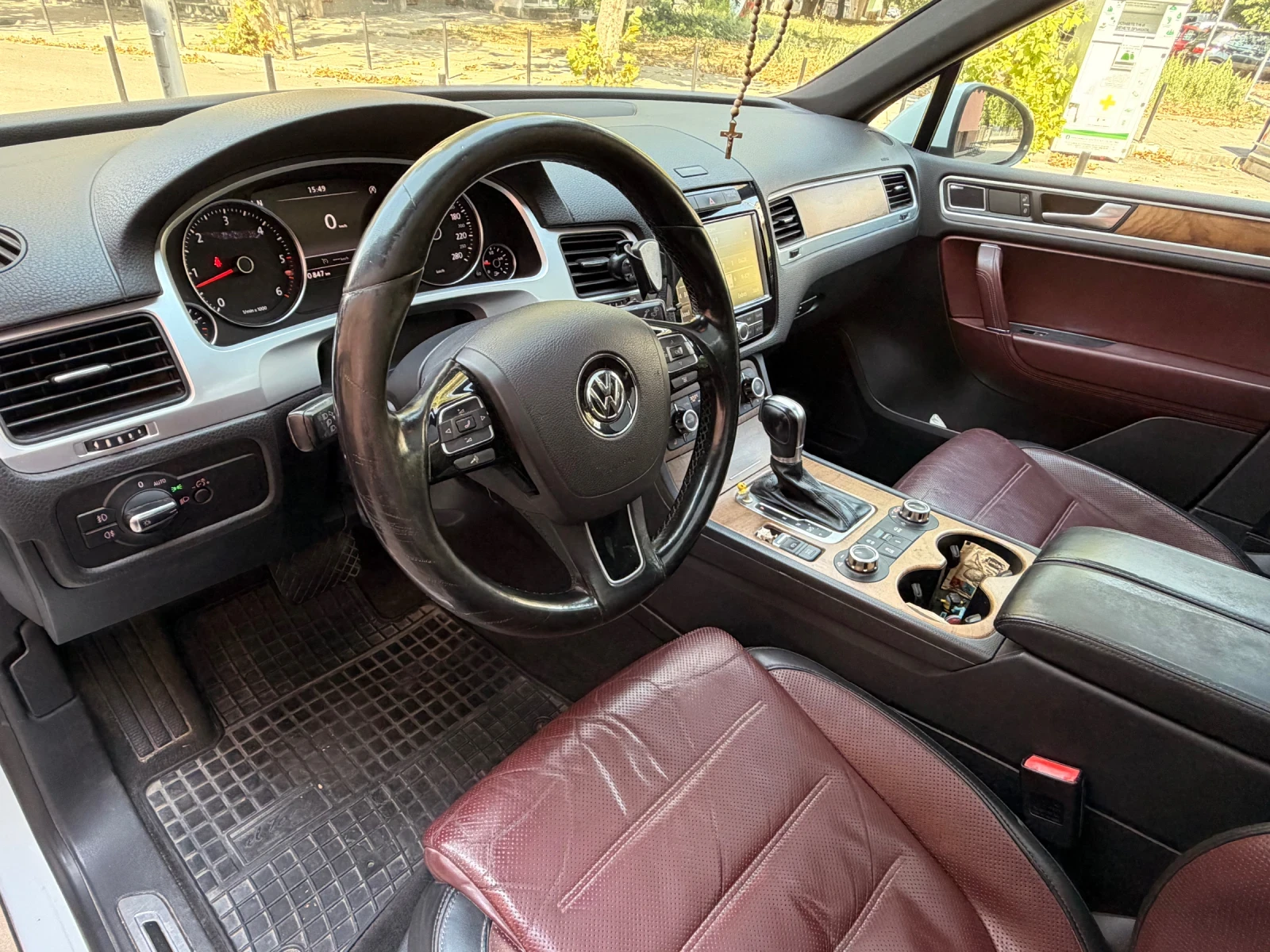 VW Touareg 3.0TDI 245 8ZF 4motion EXLUSIVE, снимка 9 - Автомобили и джипове - 55596621