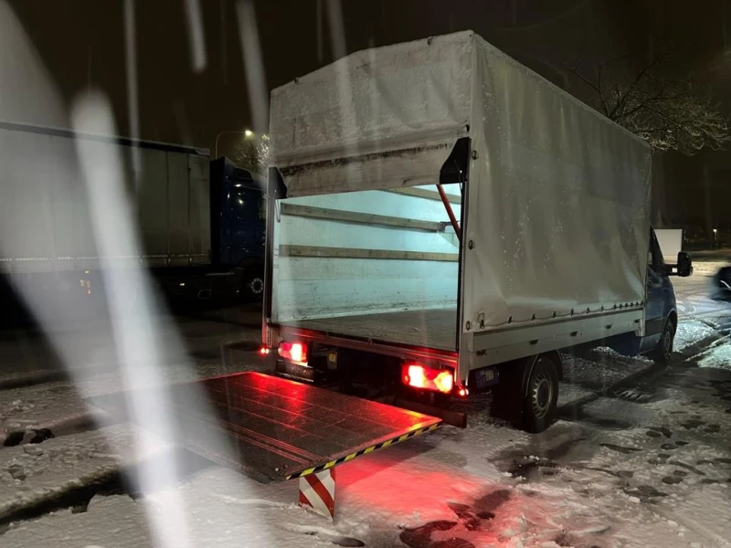 Mercedes-Benz Sprinter 316, снимка 6 - Бусове и автобуси - 53073248