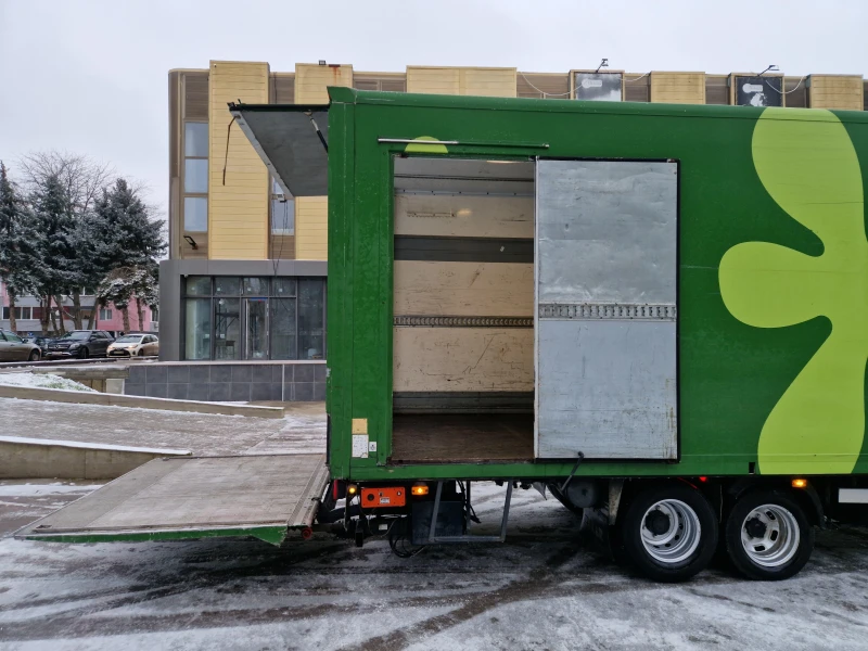 Iveco Daily 40C18* 3500 кг , снимка 9 - Бусове и автобуси - 53433351