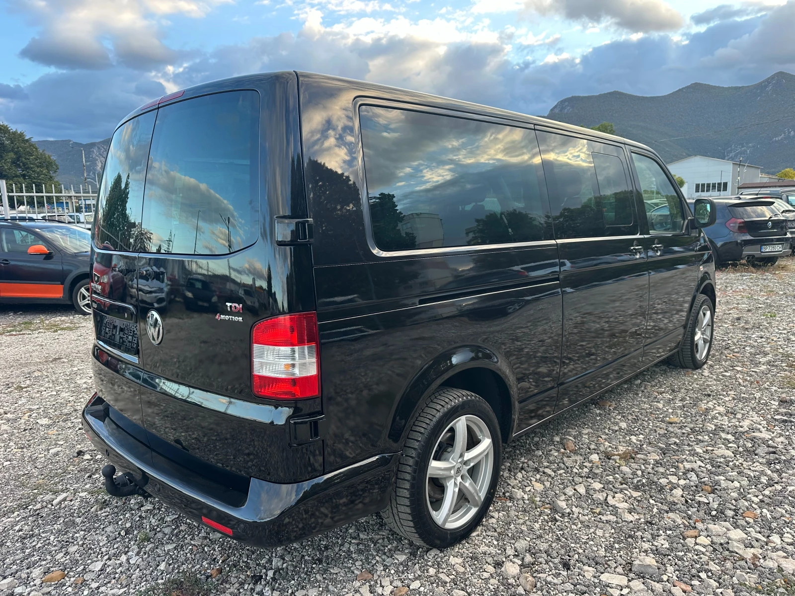 VW Multivan 2.5TDI 131kc 4x4 LONG - изображение 3