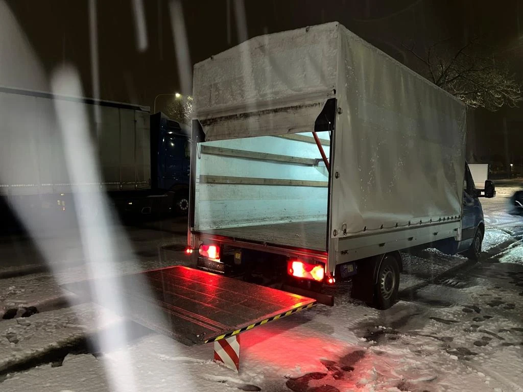 Mercedes-Benz Sprinter 316 - изображение 6