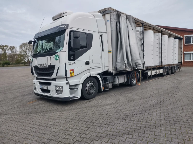 Iveco Stralis, снимка 3 - Камиони - 47607041