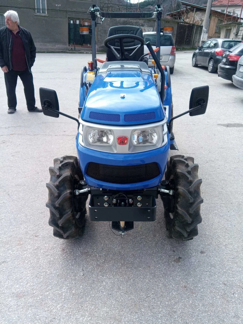 Трактор ISEKI