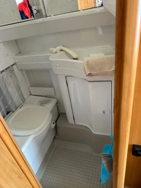 Каравана HYMER / ERIBA Нова, снимка 12