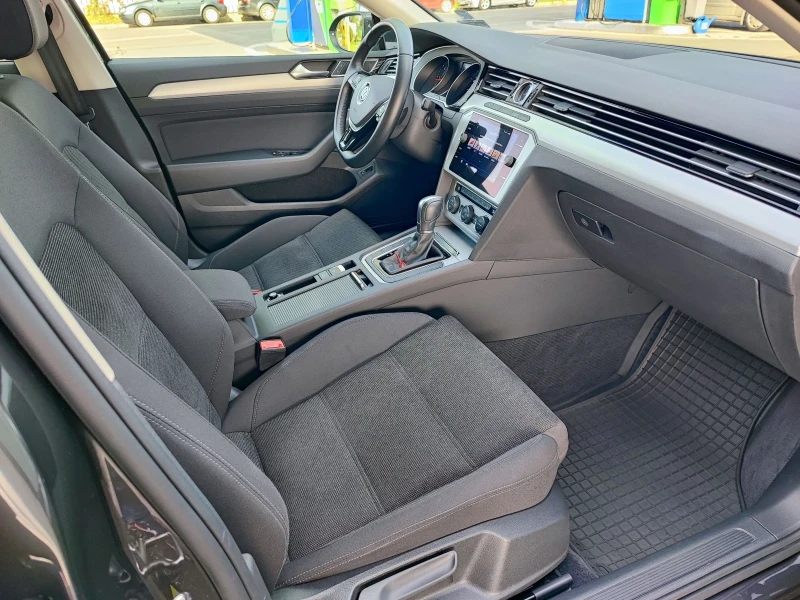 VW Passat 2.0TDI-150.ОТ VW БГ. 70х.км.СЕРВИЗНА КНИЖКА, снимка 10 - Автомобили и джипове - 47616534