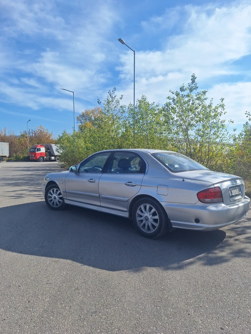 Hyundai Sonata Sonica, снимка 3 - Автомобили и джипове - 47827677