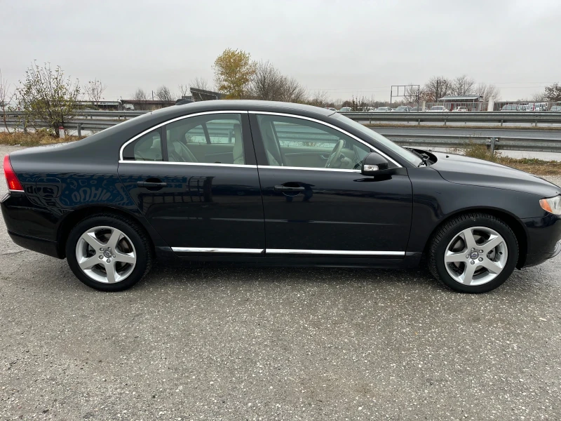 Volvo S80 2.4 D5 205кс, снимка 4 - Автомобили и джипове - 47968032