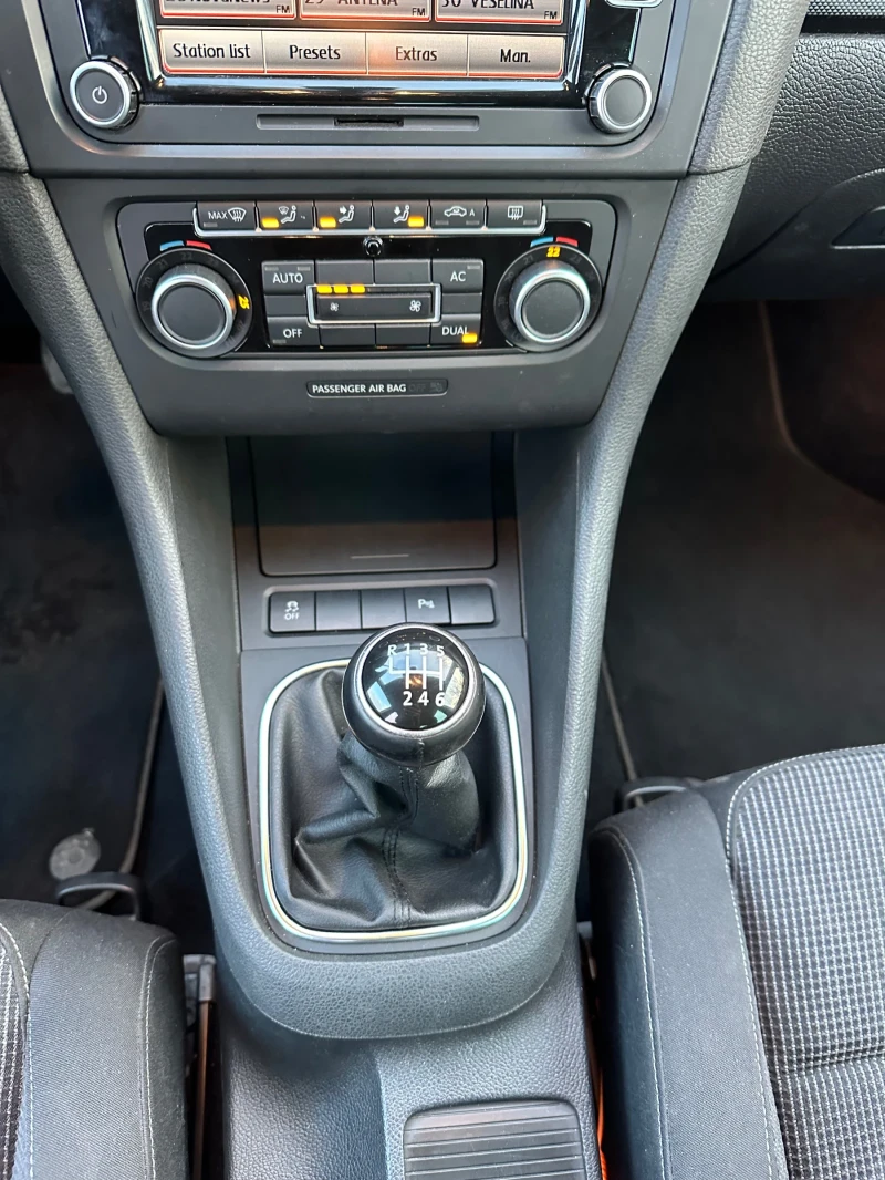 VW Golf 1.4TSI R_line , снимка 11 - Автомобили и джипове - 49213449