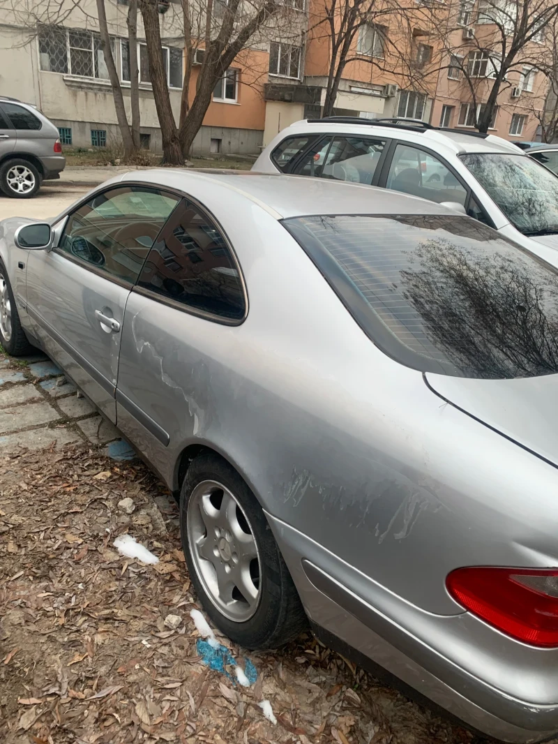 Mercedes-Benz CLK, снимка 5 - Автомобили и джипове - 49253590