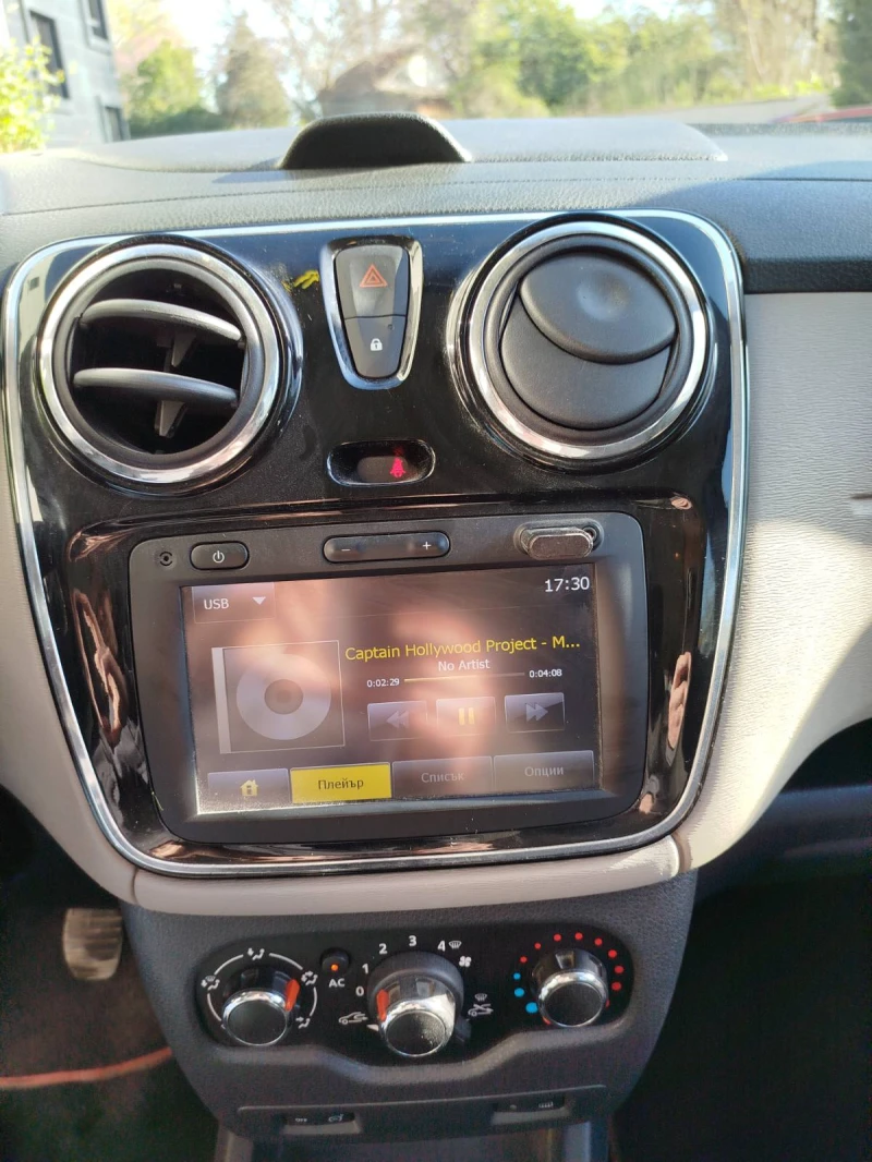 Dacia Lodgy, снимка 7 - Автомобили и джипове - 52425243