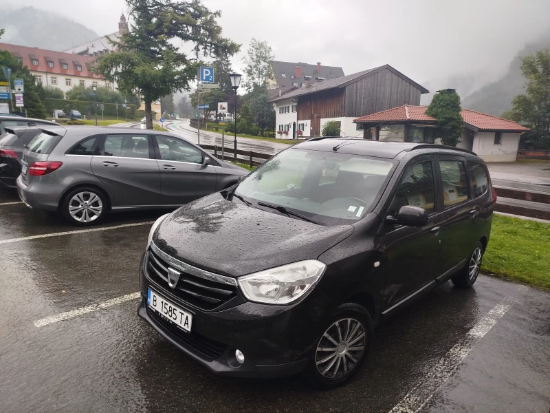 Dacia Lodgy, снимка 4 - Автомобили и джипове - 52425243