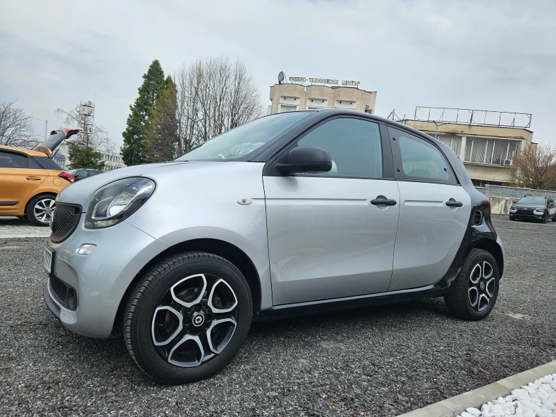 Smart Forfour 1.0i/AC, снимка 7 - Автомобили и джипове - 50325282